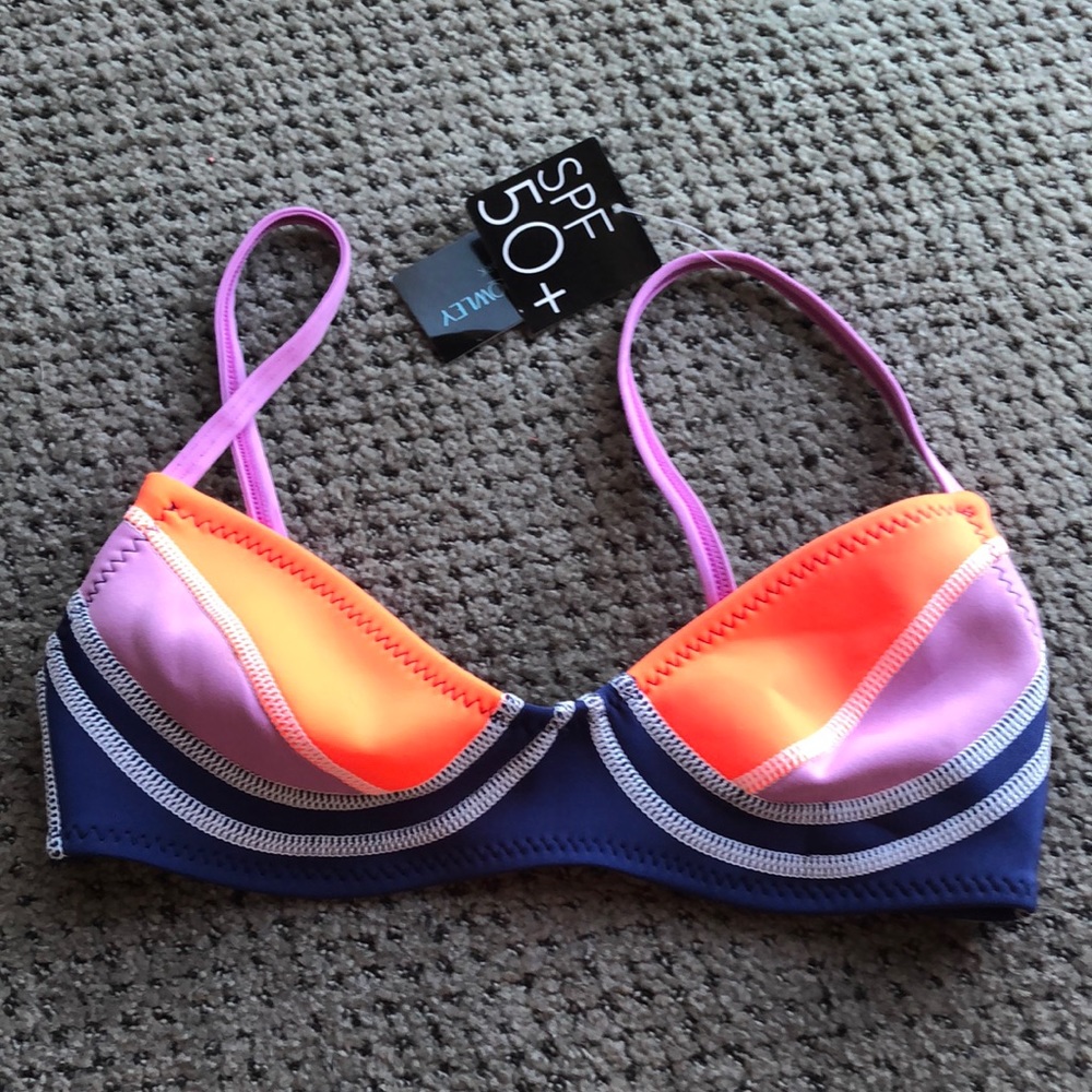 Bikini top nwt